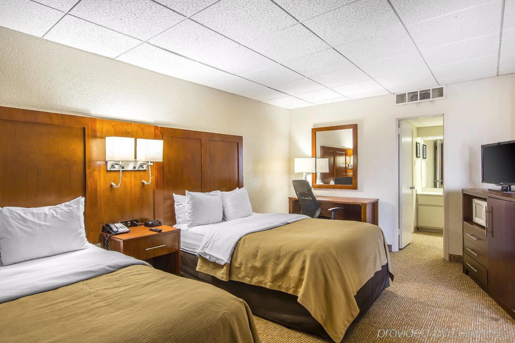 Quality Inn And Suites Conference Center Richmond Exteriör bild