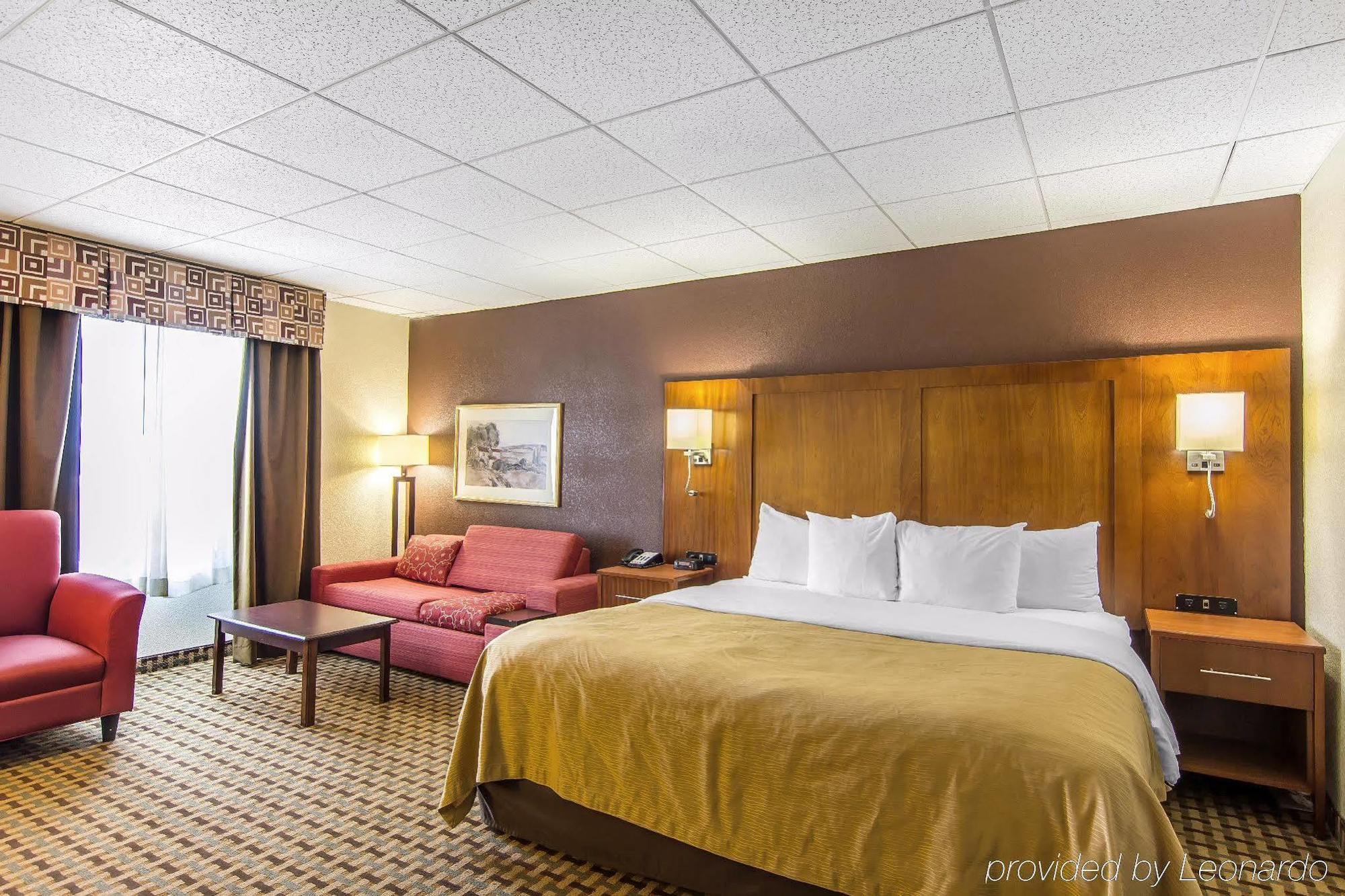 Quality Inn And Suites Conference Center Richmond Exteriör bild