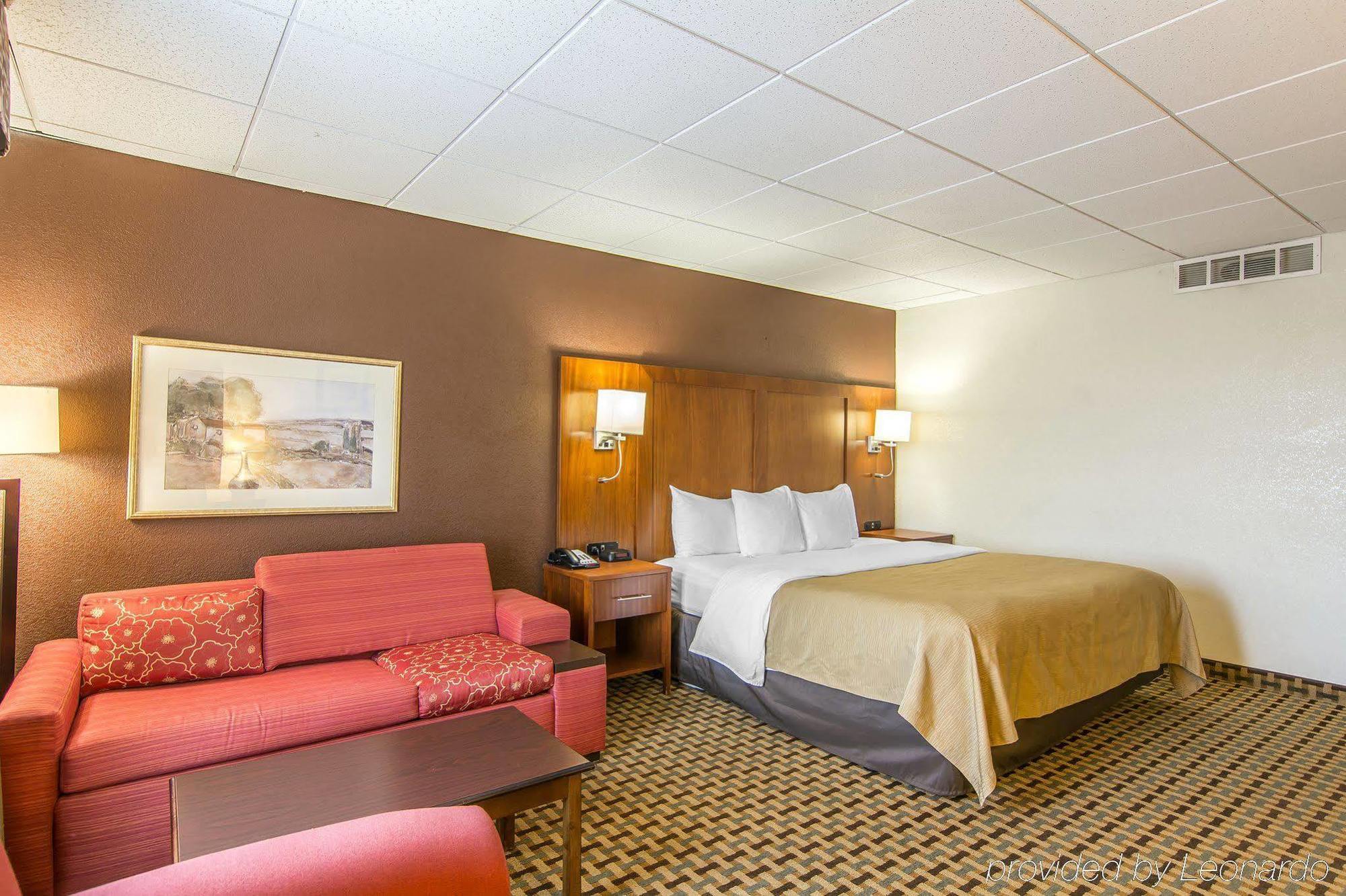 Quality Inn And Suites Conference Center Richmond Exteriör bild